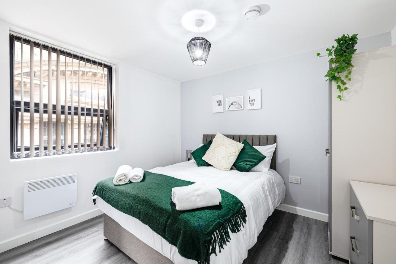 Апартаменты Cosy Modern Apt In Heart Of Stockport - Sleeps 4 Экстерьер фото